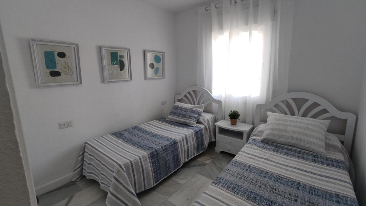 Апартаменты La Cala Playa Ла-Кала-де-Михас Экстерьер фото