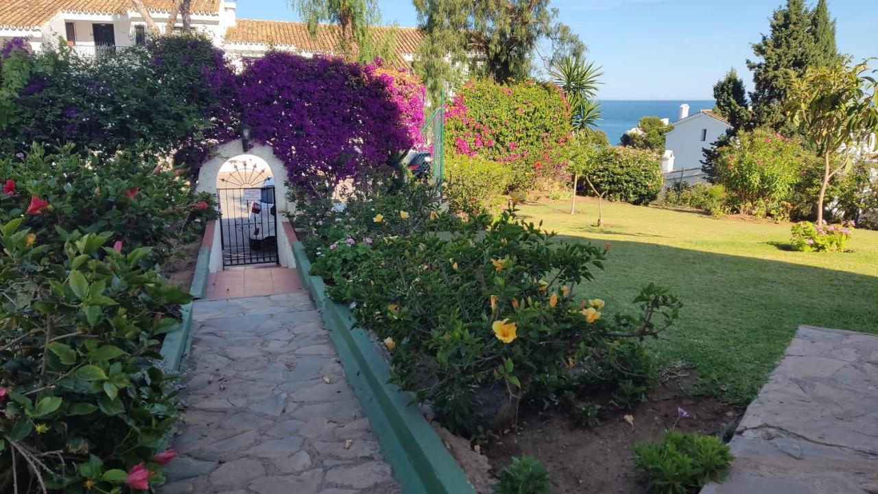 Апартаменты La Cala Playa Ла-Кала-де-Михас Экстерьер фото